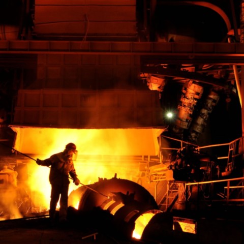 Siderurgia em Minas Gerais: o aço move o Brasil e o SITRAMONTI-MG garante o futuro da categoria Siderurgia em Minas Gerais: o aço move o Brasil e o SITRAMONTI-MG garante o futuro da categoria