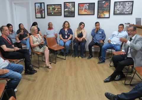 Roda de Conversa com Carlos Calazans no SITRAMONTI-MG