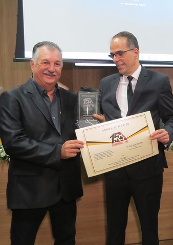 Evento de inauguração da sede do SITRAMONTI-MG